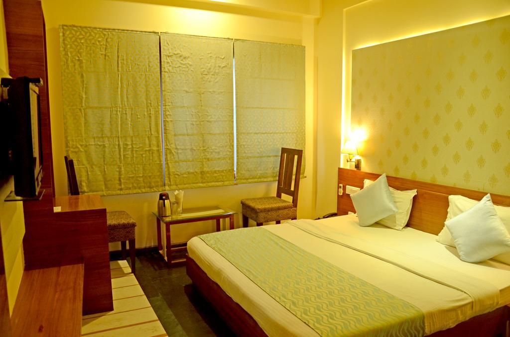 Hotel Shalimar Palace Udaipur Kültér fotó